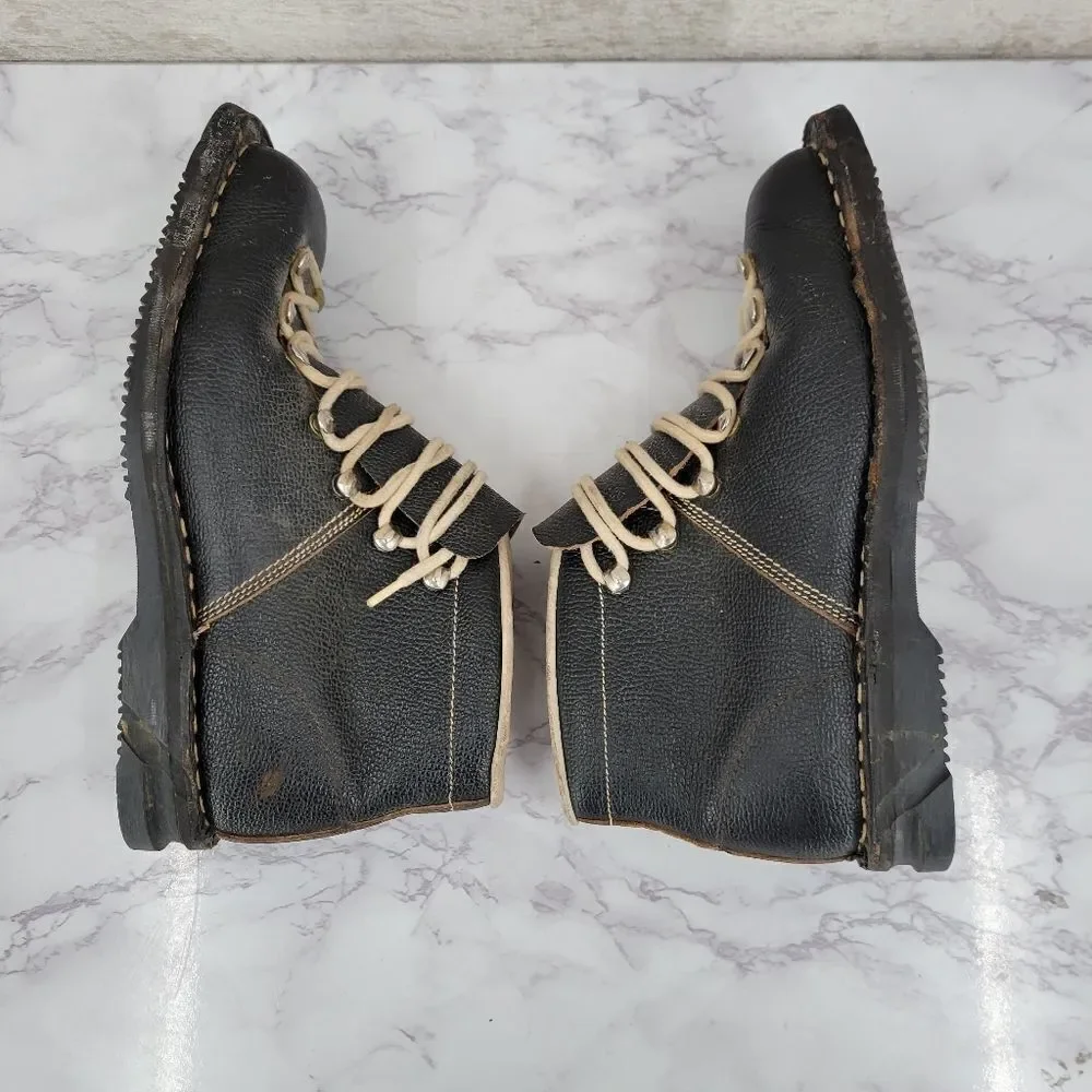 Vintage Black Leather Cross Country Ski Boots Double Tongue Double Laces